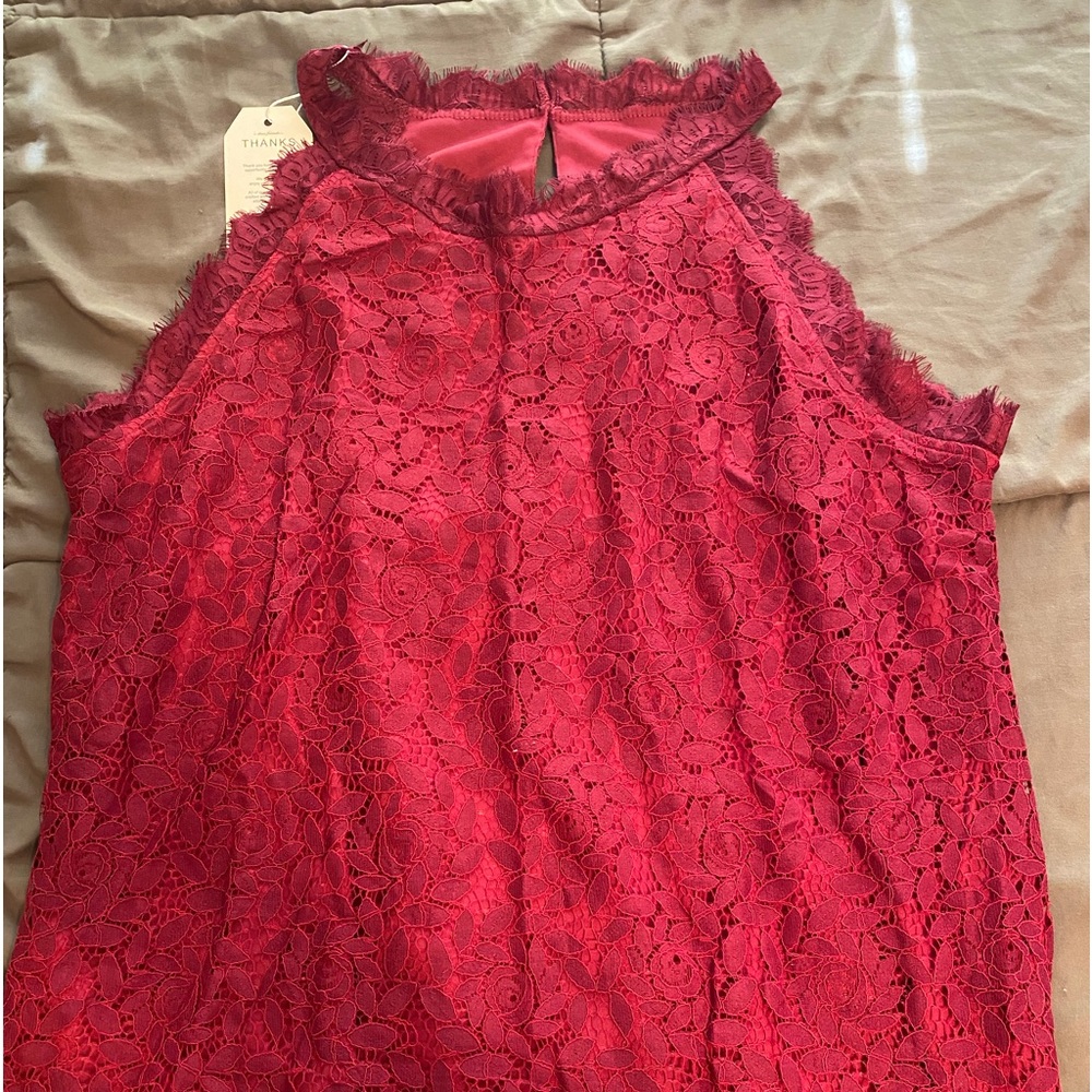 NWTBeautiful lace sleeveless top. Maroon. 1XL. Perfect condition.